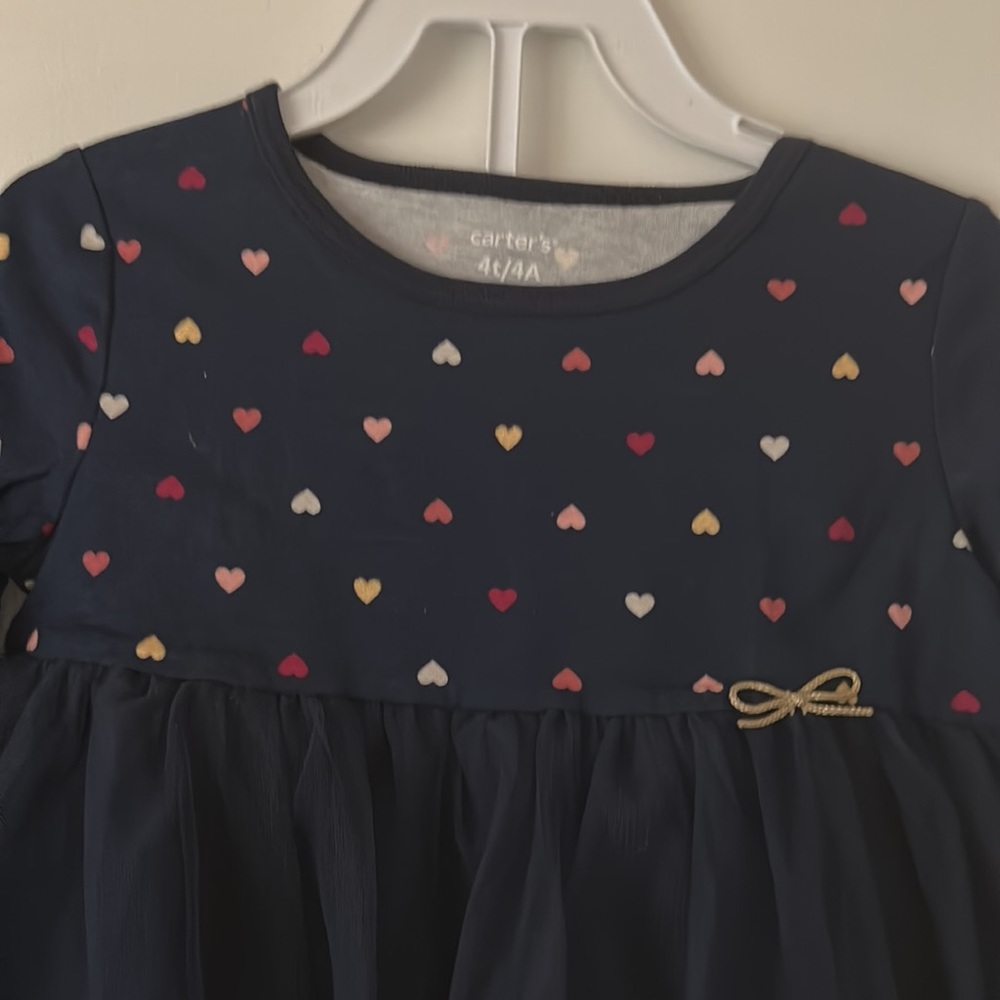 Carters 2 piece set never worn. - Picture 2 of 4